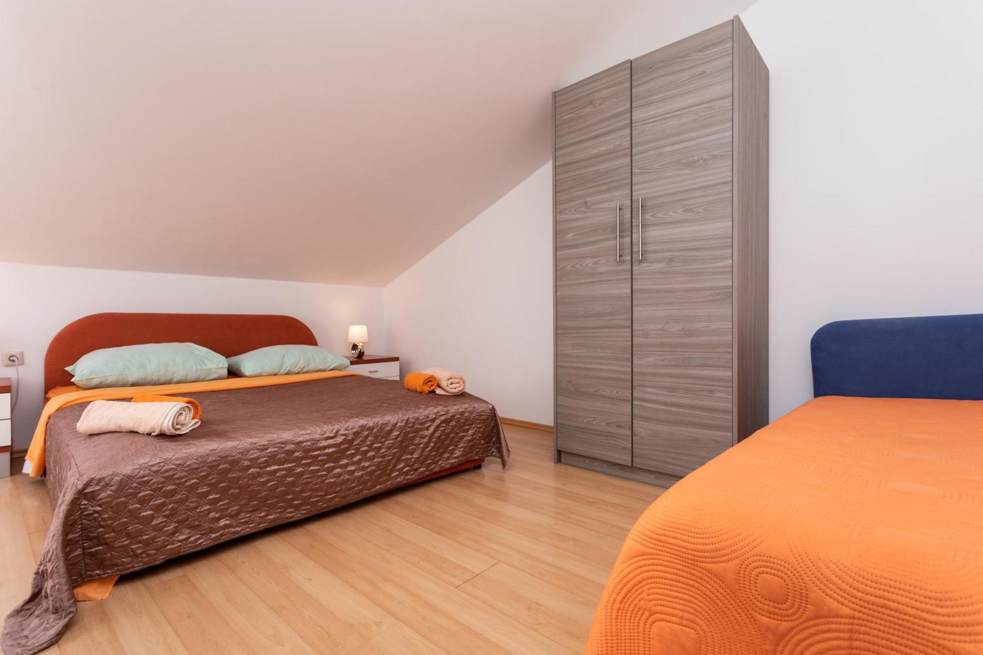 Apartmani Velnic Baska  Luaran gambar